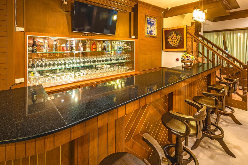 彩虹泛海酒店 Patong 外观 照片